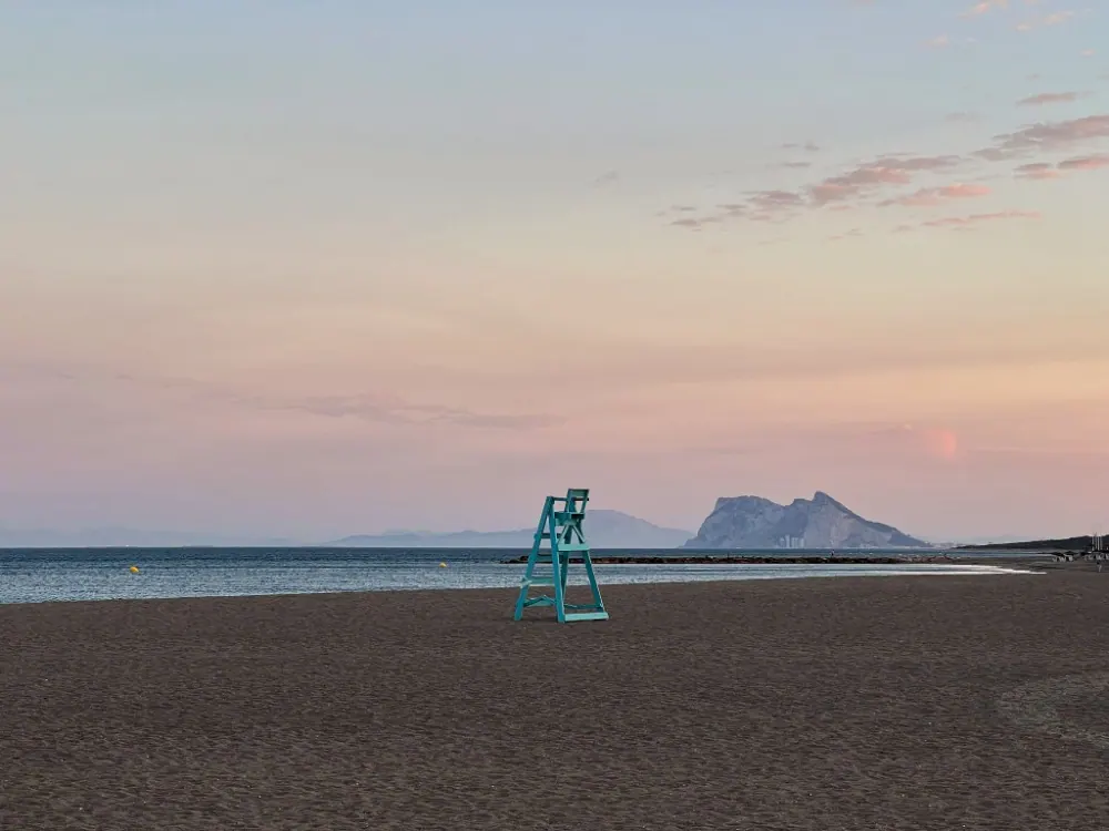 LA PLAYA